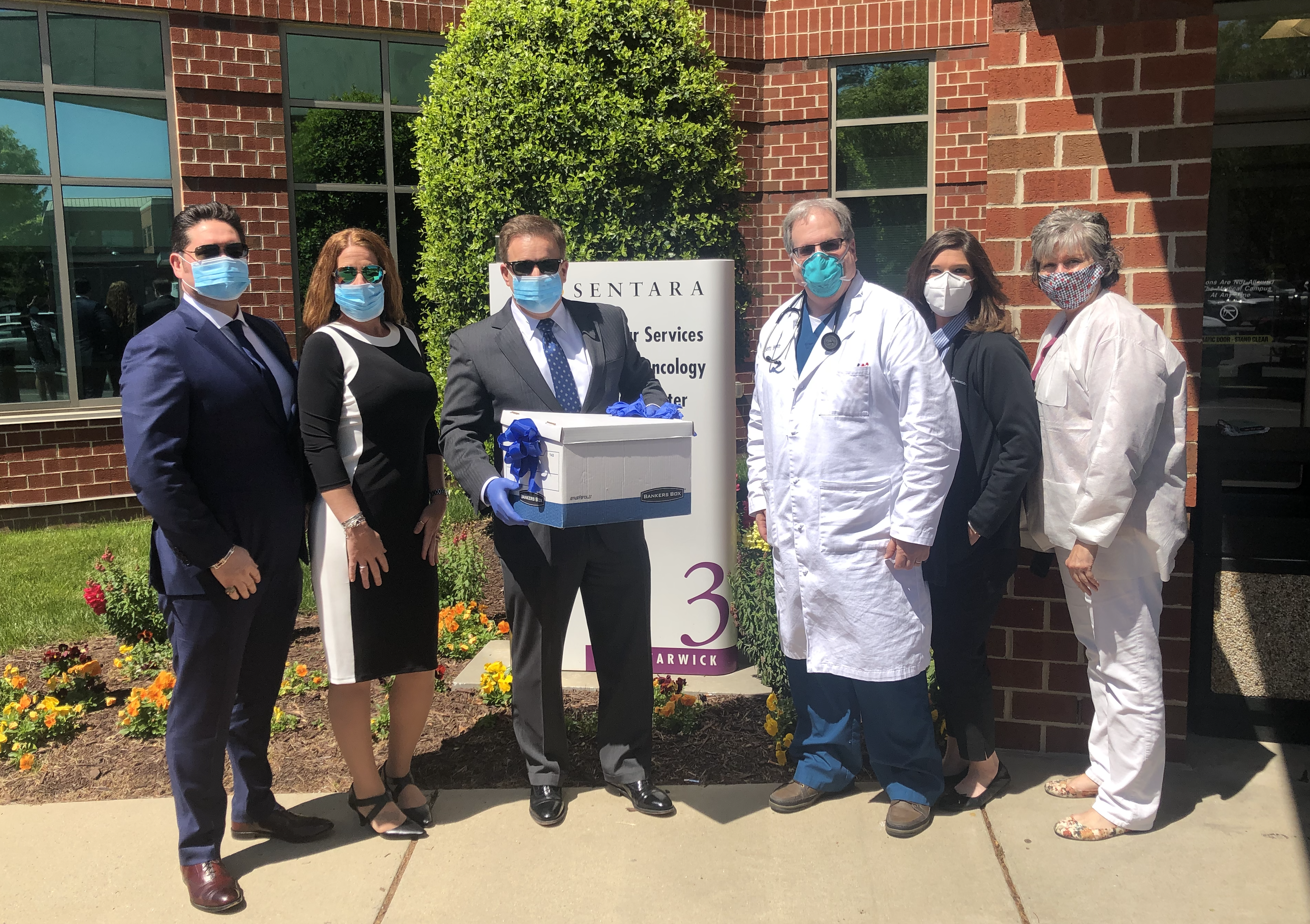holcomb law donates face masks